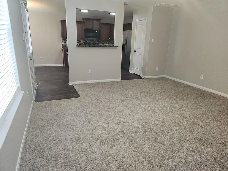 2218 Regatta Ln — Photo 6