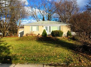 11 Hiley Ave, Ajax, ON L1S 6H3