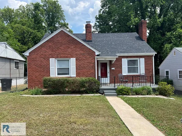 197 Sunset Dr, Danville, VA 24540