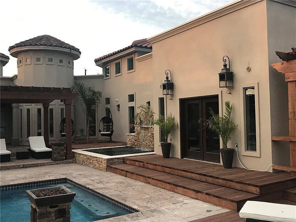 1st image of 1920 Hidden Pond Dr