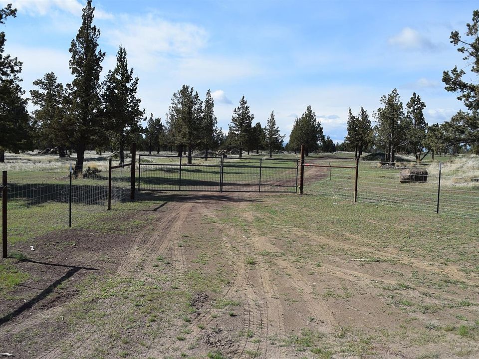 2nd image of 7559 SW Sand Ridge Rd