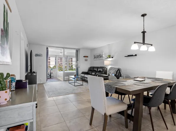 (undisclosed Address), Delray Beach, FL 33446