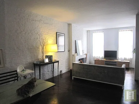 Rented by Halstead Real Estate | media 2