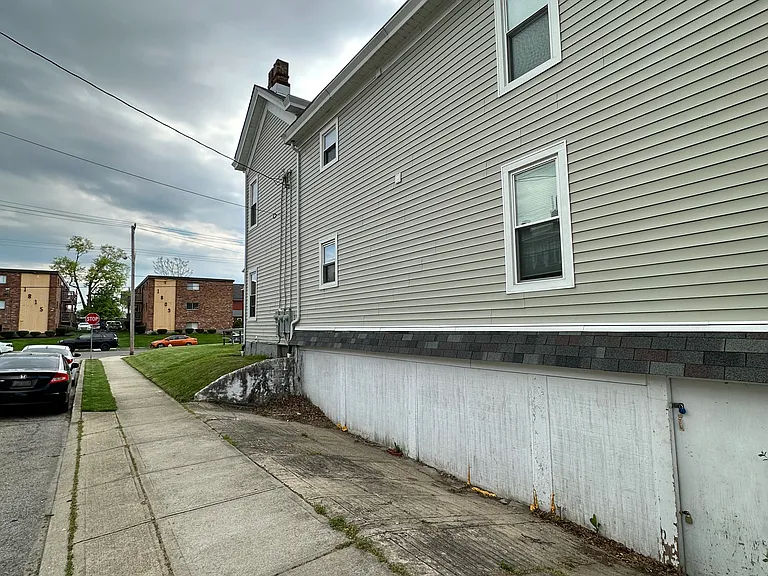 1808 Williams Ave #2 — Photo 14