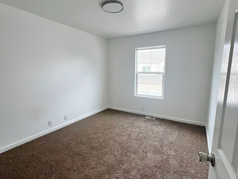 6143 Sierra Grande Point — Photo 15