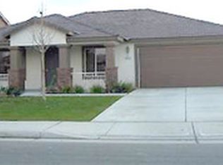 9013 Carnegie Hall Ln, Bakersfield, CA 93311