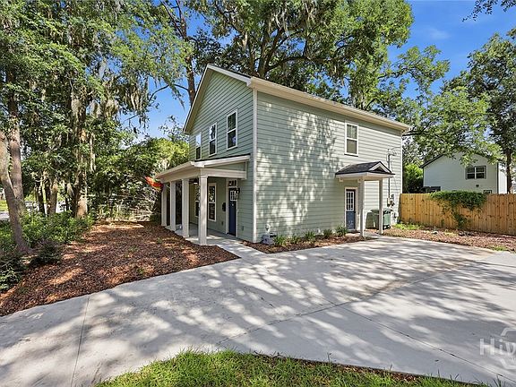 3rd image of 2315 Texas Avenue