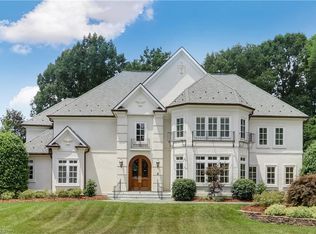 7 Loch Ridge Ct, Greensboro, NC 27408