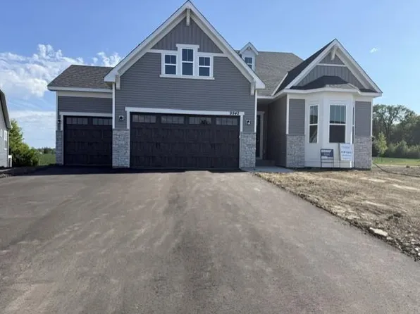 9942 Jack Pine Ln, Rogers, MN 55374