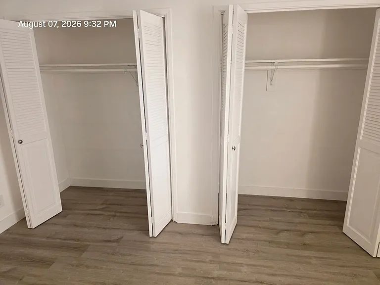 236 Bicknell Ave — Photo 7