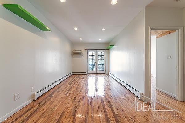 1st image of 286 Sackett St
