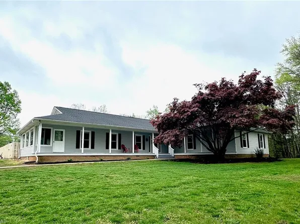 3331 State Highway 801 S, Advance, NC 27006