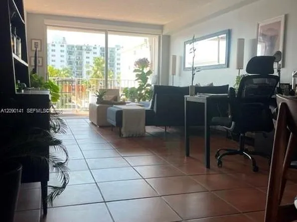 3716 NE 168th St, North Miami Beach, FL