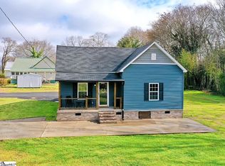1011 Gossett Dr, Williamston, SC 29697