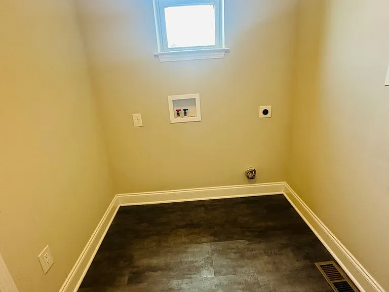 6311 Lantern Ridge Ln — Photo 16