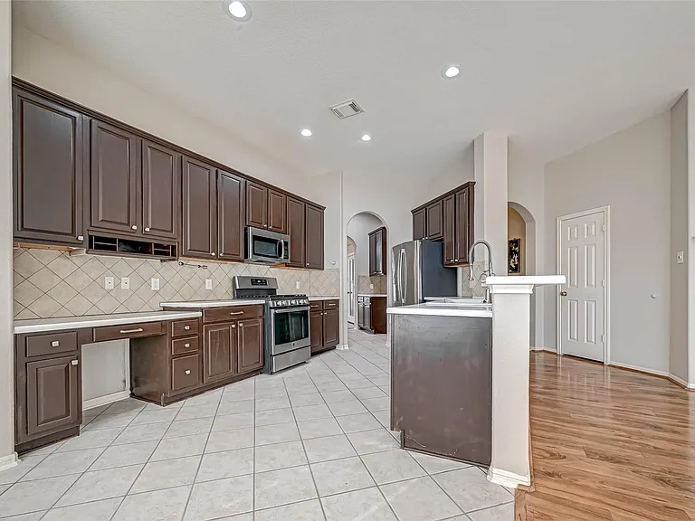 21923 Shady Heath Ln — Photo 20