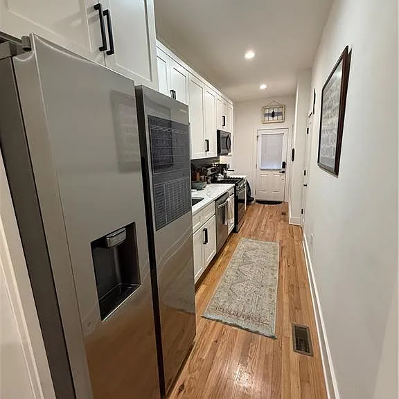 556 Seal Pl NE #A — Photo 9