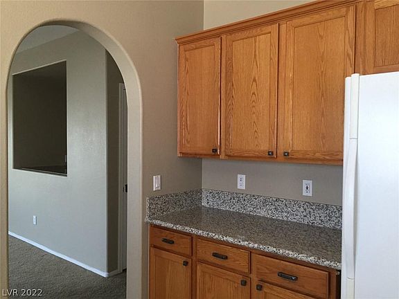 4th image of 10152 Country Flats Ln