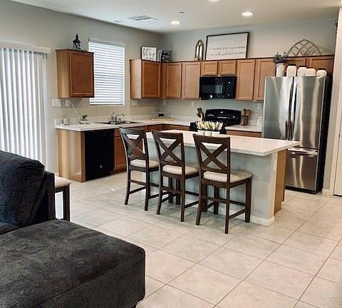 5th image of 403 Cadence Vista Dr