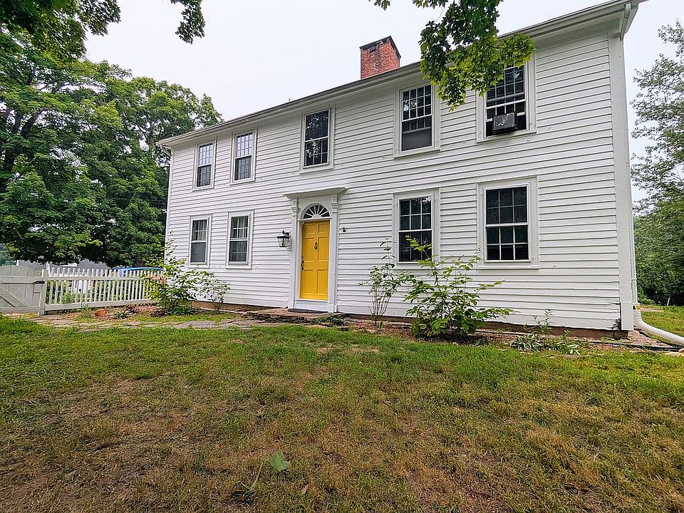 1st image of 16 Parish Hill Rd