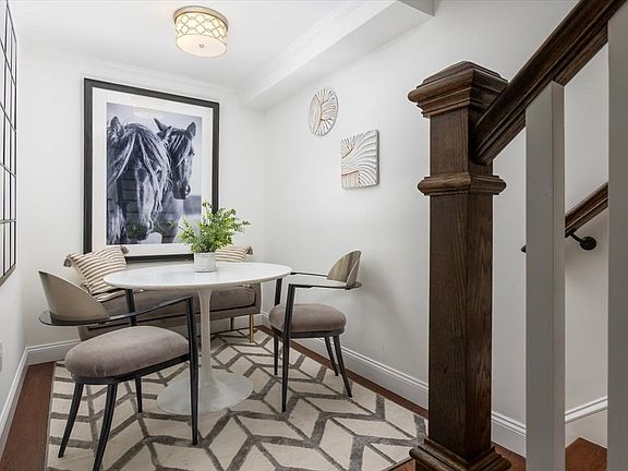 5th image of 25 Dartmouth St APT 1