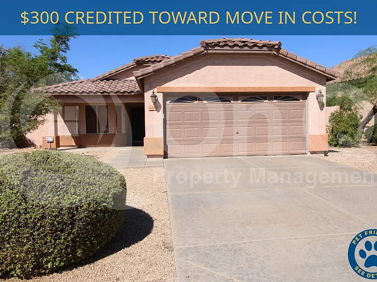 3292 E San Angelo Ave — Photo 1