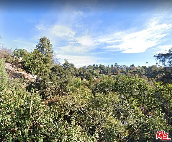 1st image of 487 Quail Dr