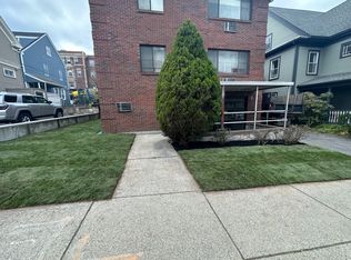 136 School St APT 103, Somerville, MA 02143