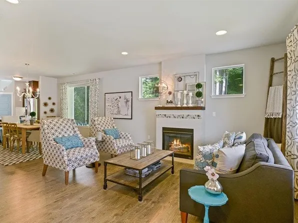 11593 Barkley Ln NW, Gig Harbor, WA 98332