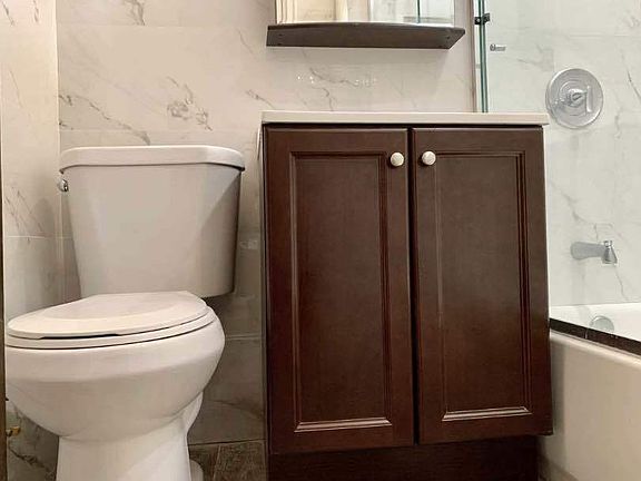 5th image of 434 E 58th St APT 5C