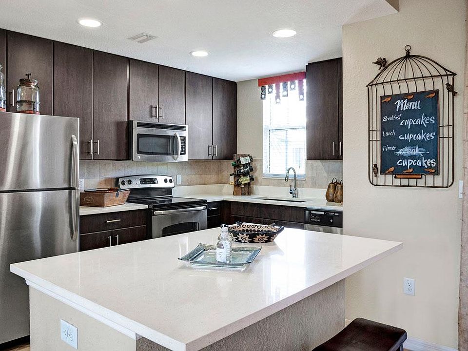 1st image of 10170 SW 7th St #111