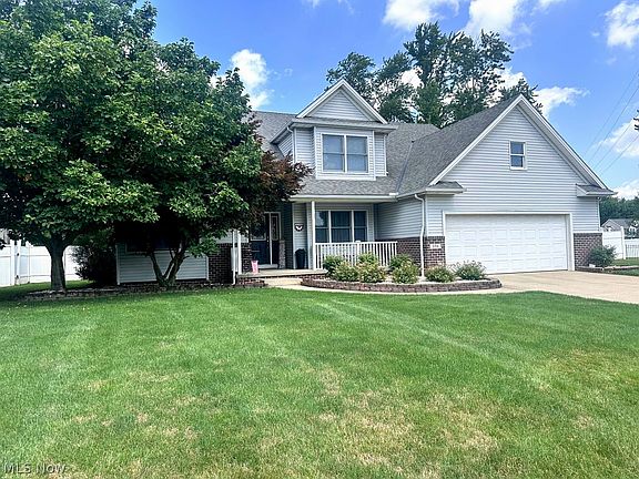 2nd image of 396 Pemberton Dr