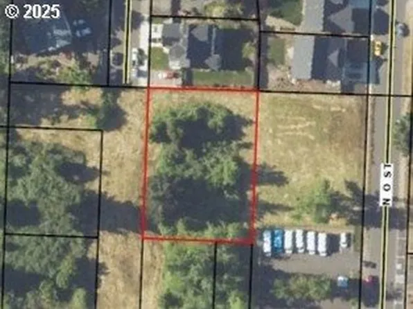 N P St, Cottage Grove, OR 97424