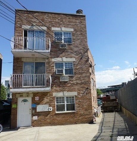 1st image of 3917 60th St