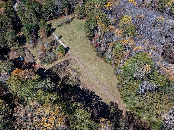 3rd image of 1414 Old Bishop Road