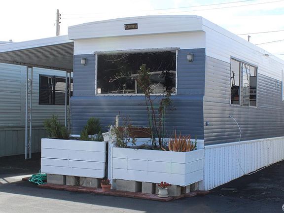 2nd image of 1700 El Camino Real #12-10