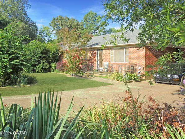 260 High St, Dyer, TN 38330