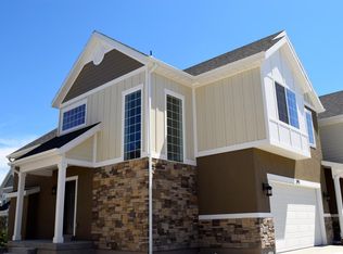 391 E Horse Creek Dr, Midvale, UT 84047