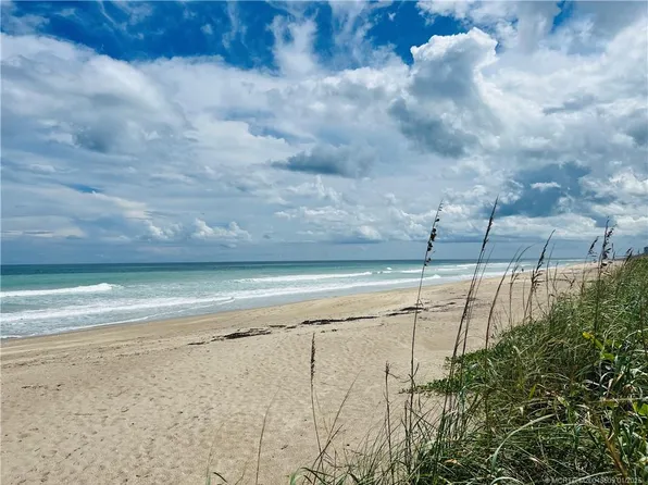 9940 Ocean Dr, Jensen Beach, FL