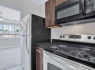 955 S Columbus St #4990-501, Arlington, VA 22204