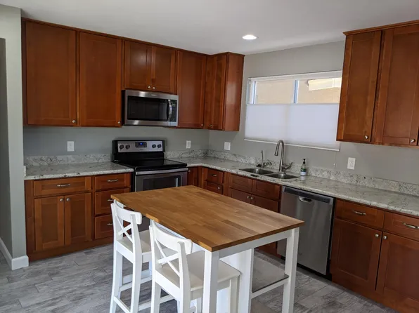 1184 N Bullmoose Dr, Chandler, AZ 85224