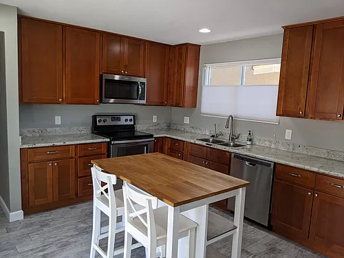 1184 N Bullmoose Dr Photo 1