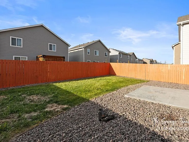 10898 Rowley Dr — Photo 35