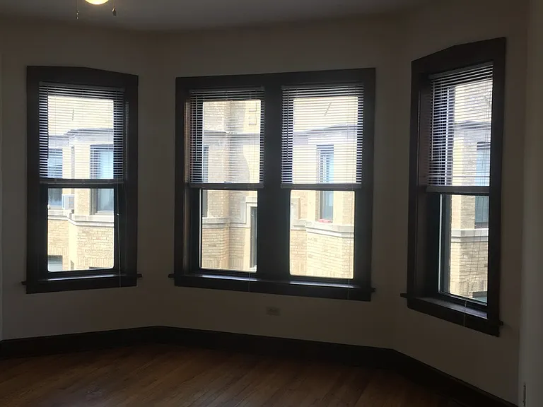 4048-58 N Sheridan Rd #4048-3W — Photo 21