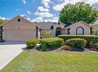 4869 Wilde Pointe Dr, Sarasota, FL 34233