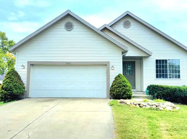 202 E 34th St, Holland, MI 49423