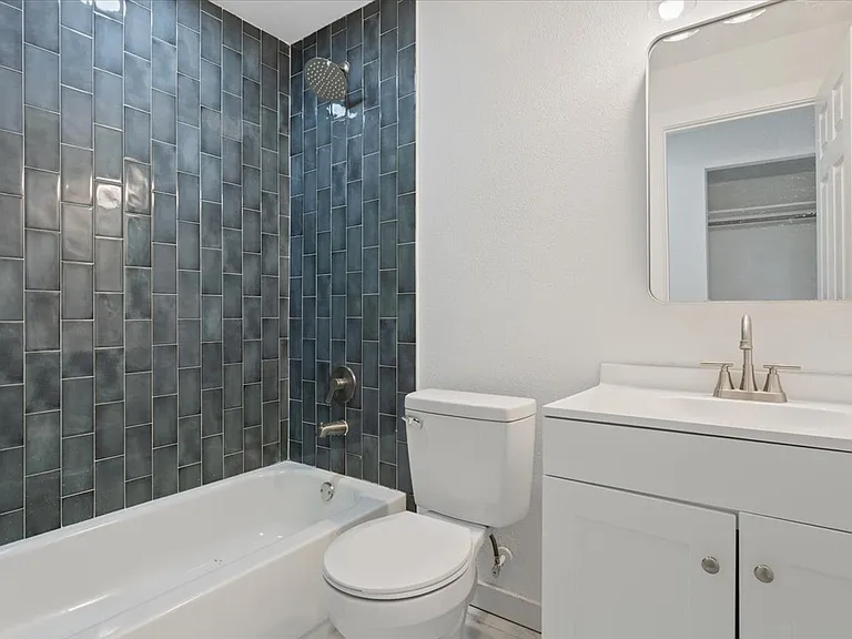202 Marston Ave #2 — Photo 3