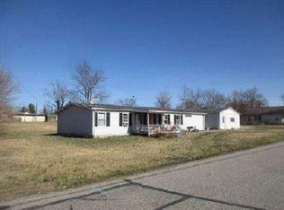 444 South St, Hope, IN 47246