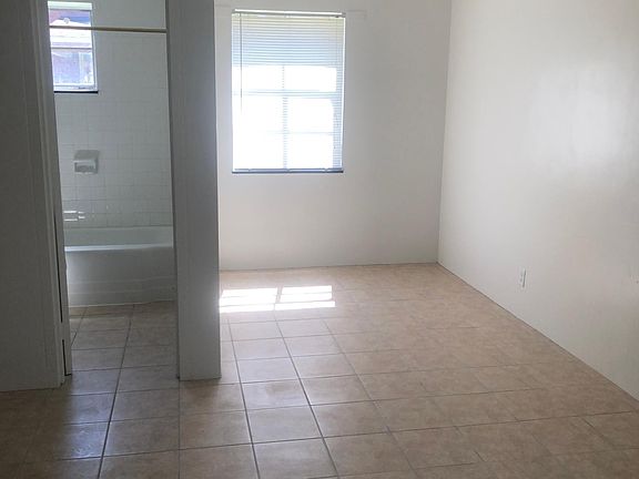 2nd image of 6548 Roosevelt Ave APT 2