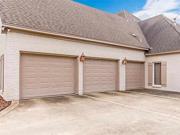 3rd image of 7166 Old Southwick Pl